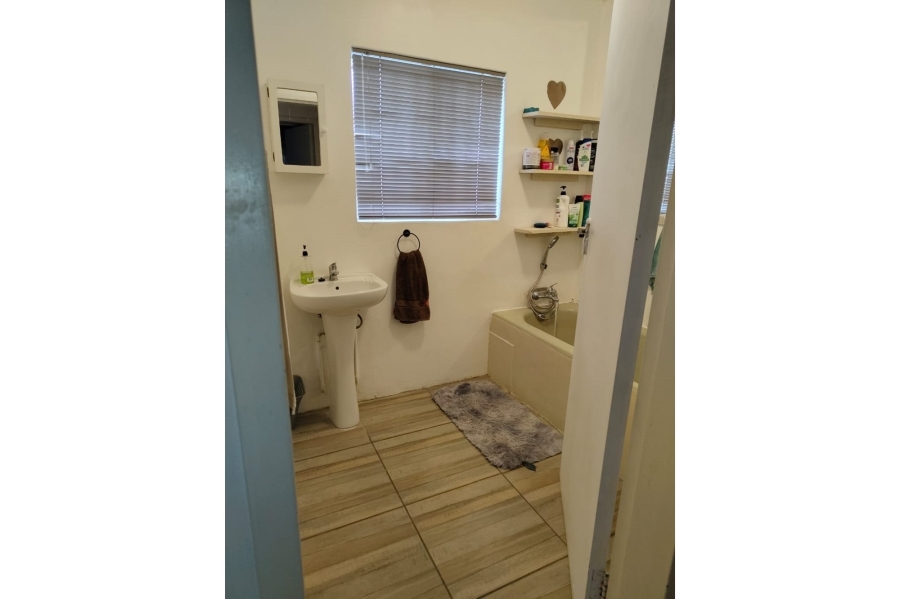 2 Bedroom Property for Sale in Meiringspark North West